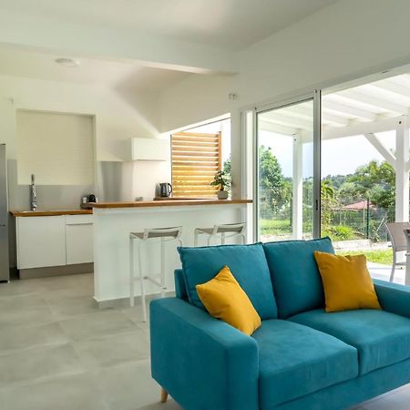 Superbe Appartement Avec Terrasse Vue Nature - Julyan House Petit-Bourg Exterior photo